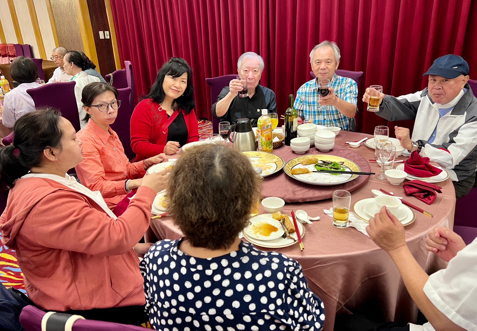 LINE_ALBUM_1121015五工會理監事聯席會議⋯⋯天成飯店_231120_76