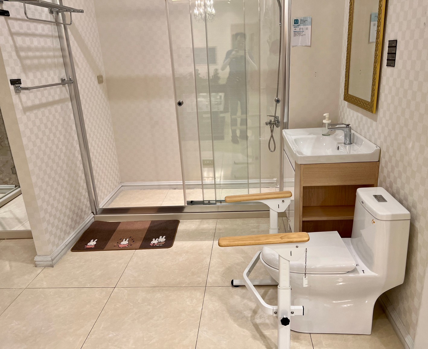 LINE_ALBUM_11285台北市室設工會^勞教活動_230808_13